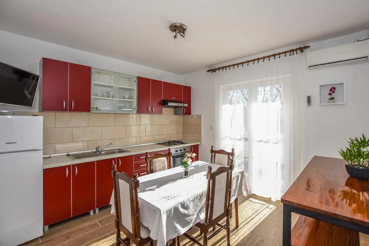Apartment Apartmani Andreja Pag Town
