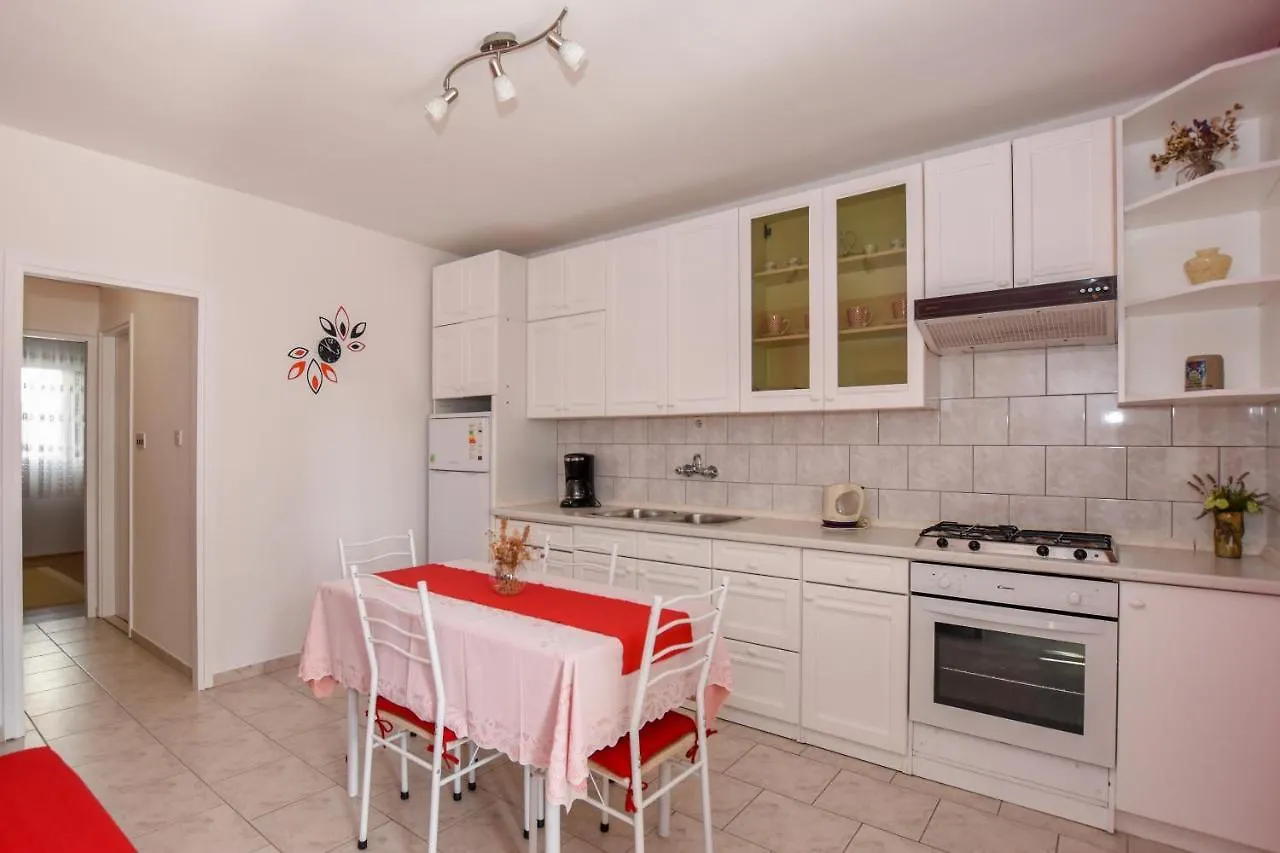 Apartmani Andreja Pag Town Appartamento