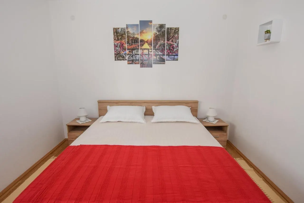 Apartmani Andreja Pag Town Appartamento